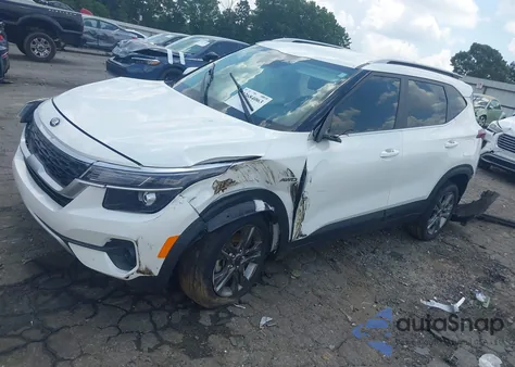 2021 Kia Seltos S from USA, damaged, VIN KNDEUCAA0M7075099